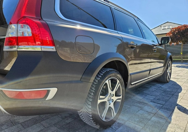 Volvo XC 70 cena 109900 przebieg: 128800, rok produkcji 2015 z Kielce małe 631